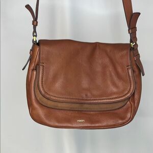 FOSSIL LEATHER MESSENGER BAG FTL-04-175